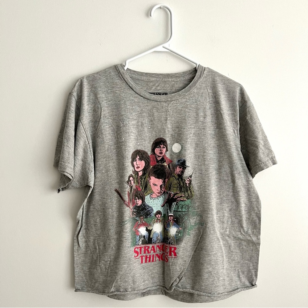 Unisex Stranger Things Heathered Grey Graphic T-Shirt Size L